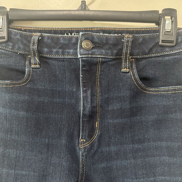 American Eagle Super Stretch Dark Denim Skinny Jeans Size 8 Regular - Picture 3 of 7